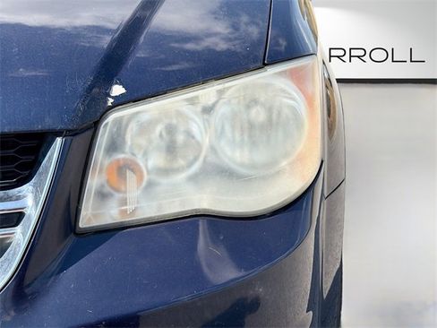 Used 2014 Dodge Grand Caravan SXT image 9