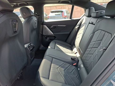 Certified 2026 BMW 530i xDrive image 10