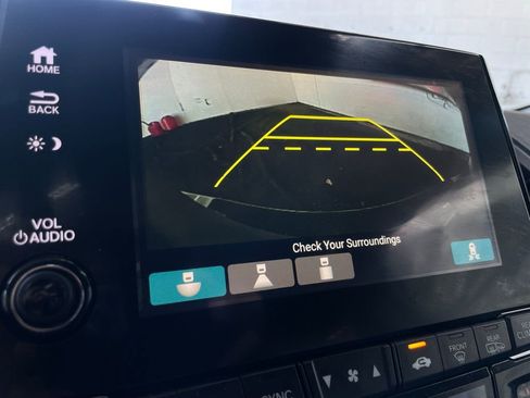 Used 2018 Honda Odyssey EX-L image 35