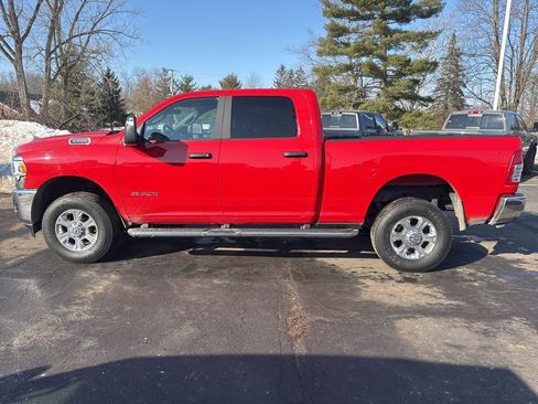 Used 2024 RAM 2500 Big Horn w/ Bed Utility Group image 6