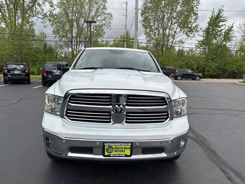 Used 2016 RAM 1500 Lone Star AWD/4WD image 2