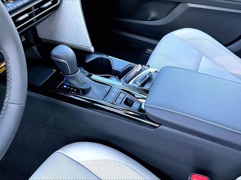 New 2026 Toyota Camry XLE image 7