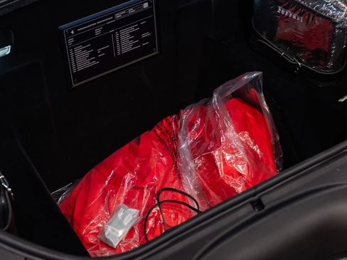 Certified 2023 Ferrari F8 Tributo RWD image 18