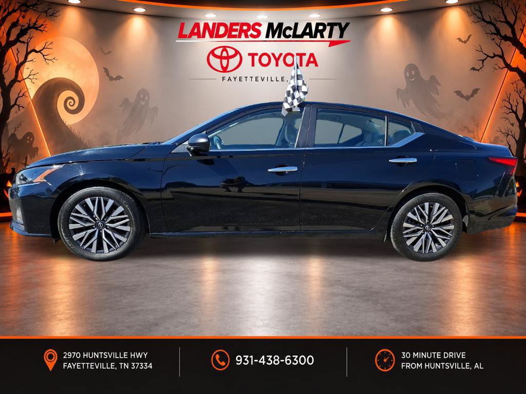 Used 2024 Nissan Altima 2.5 SV FWD image 6