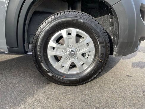 New 2026 RAM ProMaster 2500 w/ Quick Order Package 22G SLT image 30