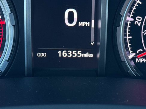 Used 2024 Toyota 4Runner TRD Off-Road Premium w/ Moonroof Package AWD/4WD image 3