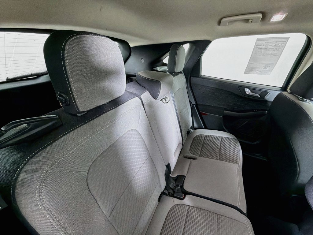 Used 2020 Ford Escape SE FWD image 24