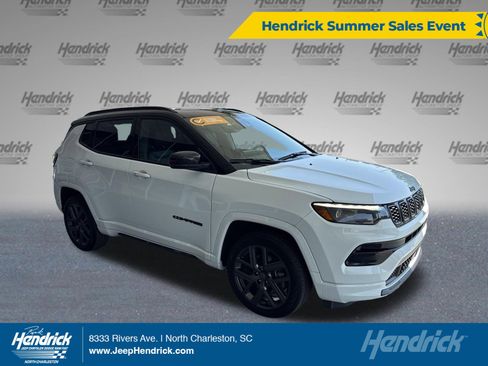 Used 2024 Jeep Compass Limited w/ High Altitude Package AWD/4WD image 1