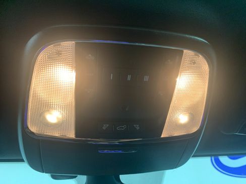 Used 2020 Jeep Grand Cherokee High Altitude RWD image 27