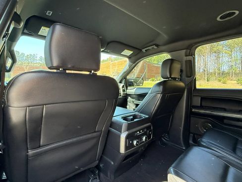 Used 2020 Ford Expedition Max XLT w/ Equipment Group 202A RWD image 15