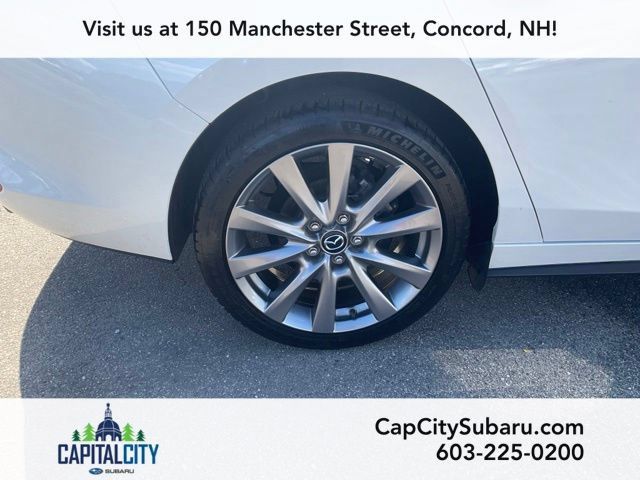 Used 2022 MAZDA MAZDA3 s FWD image 8