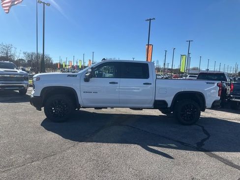 New 2026 Chevrolet Silverado 2500 LT w/ Trail Boss Package image 6
