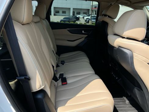 Used 2024 Acura MDX SH-AWD w/ Advance Package image 31