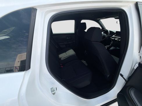 Certified 2023 Honda HR-V Sport image 27