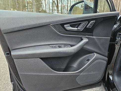 Used 2017 Audi Q7 3.0T Premium Plus image 15