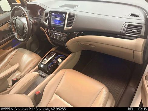 Used 2016 Honda Pilot Touring image 11