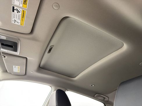 New 2026 Honda HR-V EX-L image 16