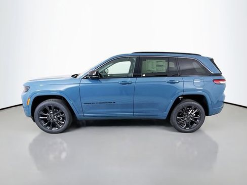 New 2026 Jeep Grand Cherokee Limited AWD/4WD image 4