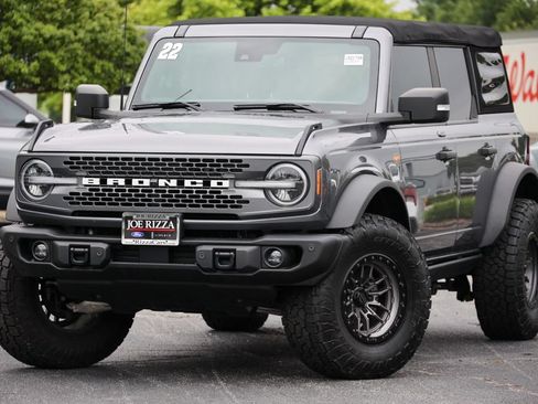 Certified 2022 Ford Bronco Badlands w/ Sasquatch Package AWD/4WD image 15