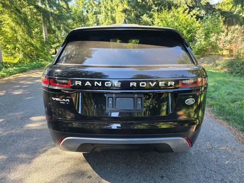 Used 2018 Land Rover Range Rover Velar S image 6
