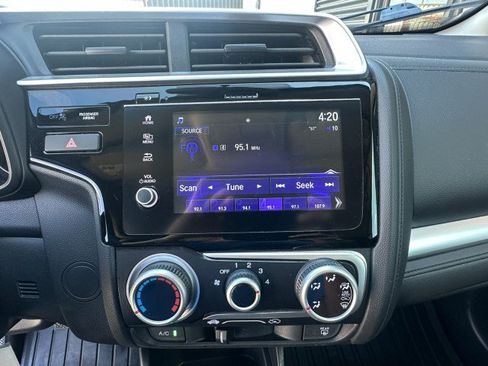 Used 2020 Honda Fit Sport image 16