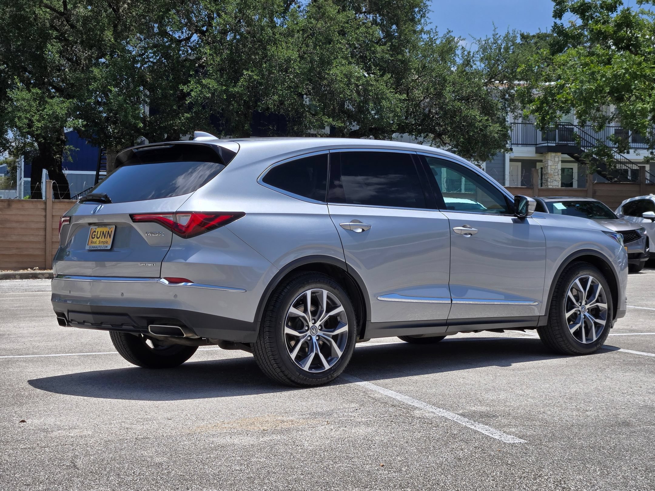 Certified 2024 Acura MDX w/ Technology Package AWD/4WD image 3