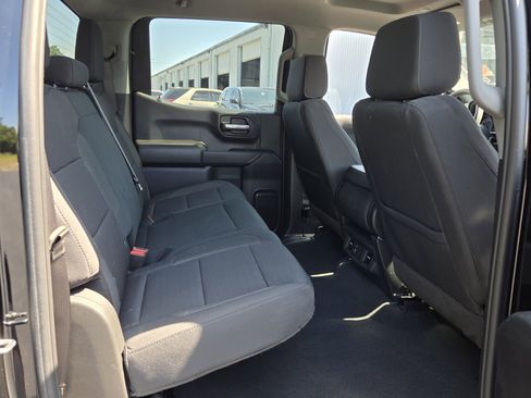 Used 2024 Chevrolet Silverado 1500 Custom w/ Turbomax Blackout Package AWD/4WD image 16
