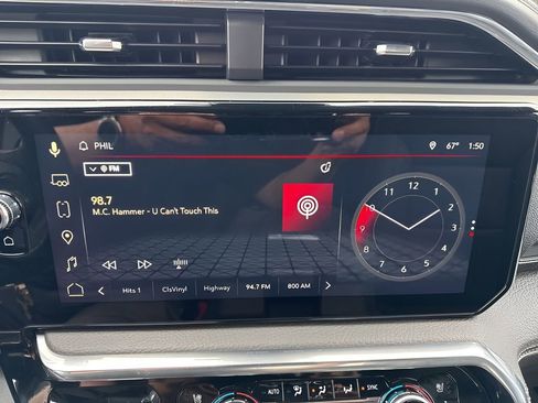 Used 2025 GMC Sierra 2500 Denali image 19