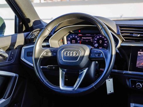 Used 2022 Audi Q3 2.0T Premium image 17