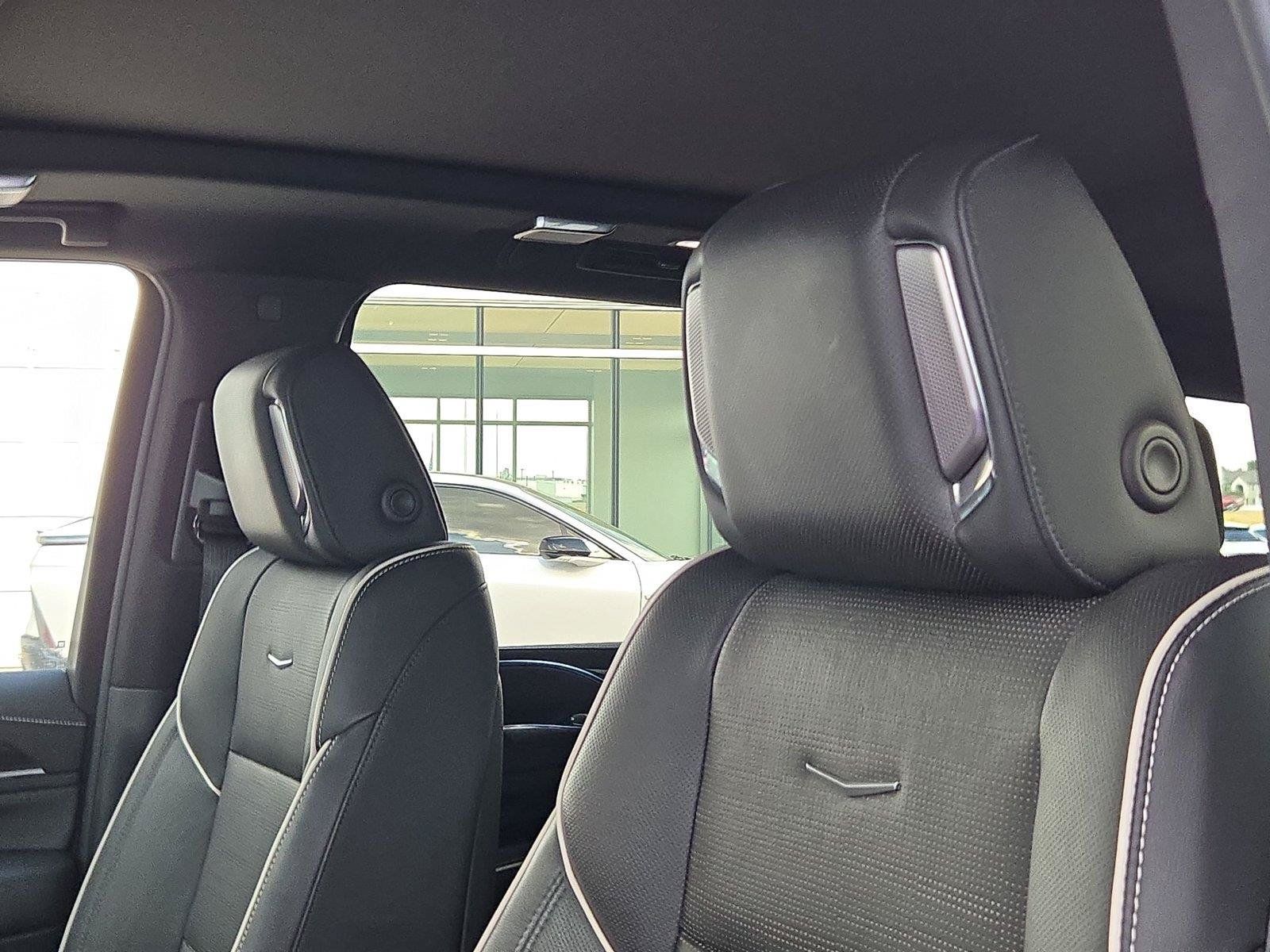 Used 2021 Cadillac Escalade ESV Sport w/ Driver Assist Tech Package RWD image 12