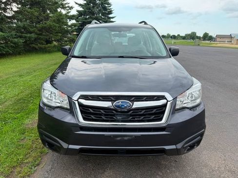 Used 2017 Subaru Forester 2.5i w/ Alloy Wheel Package AWD/4WD image 5