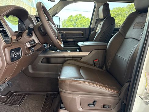 New 2027 RAM 2500 Limited AWD/4WD image 18