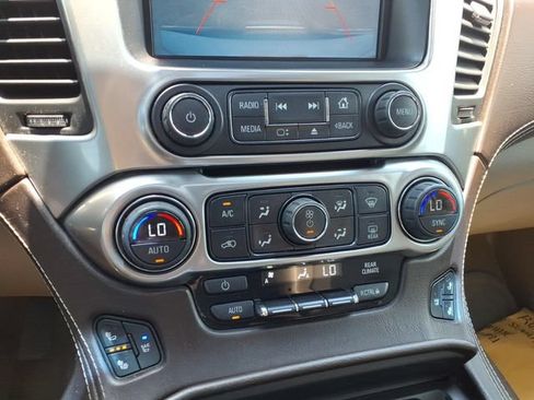 Used 2015 Chevrolet Suburban LTZ AWD/4WD image 28