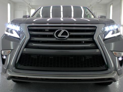 Used 2017 Lexus GX 460 Premium image 27