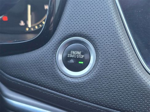 Used 2018 Cadillac XT5 Luxury w/ Driver Awareness Package image 65