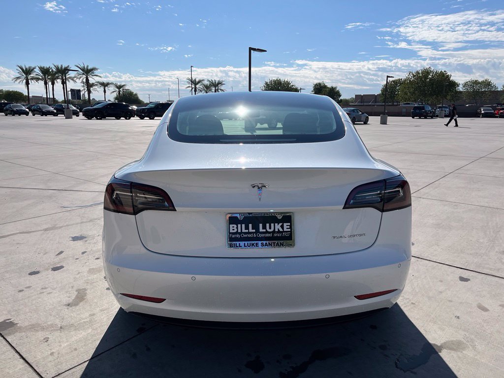 Used 2022 Tesla Model 3 Long Range AWD/4WD image 6