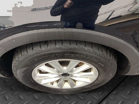 Used 2020 Kia Sorento LX image 35