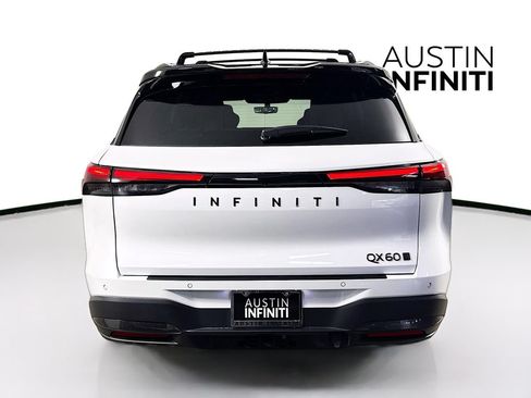 Certified 2026 INFINITI QX60 Autograph w/ Dark Cargo Package AWD/4WD image 9