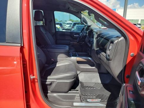 Used 2021 Chevrolet Silverado 1500 LT Trail Boss w/ LT Trail Boss Premium Package AWD/4WD image 8