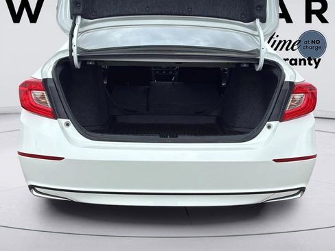 Used 2022 Honda Accord Sport image 18