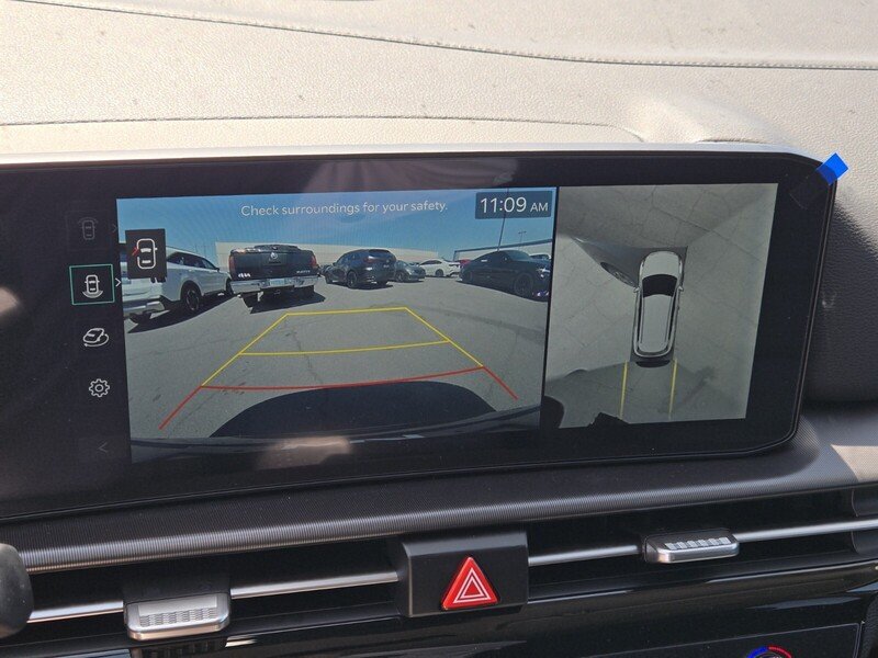 New 2026 Kia Sportage SX FWD image 13