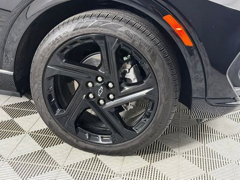 Used 2024 Chevrolet Equinox EV RS image 11