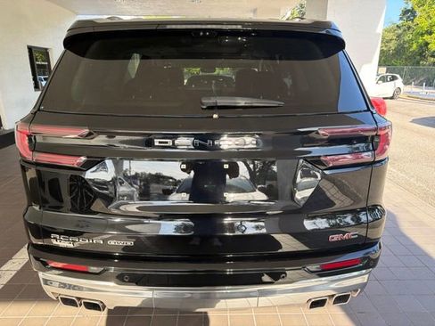 Used 2024 GMC Acadia Denali w/ Super Cruise Package AWD/4WD image 12