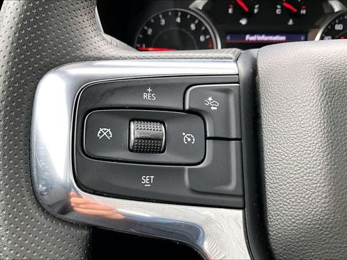 Used 2023 Chevrolet Blazer LT w/ Convenience Package FWD image 16