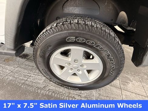 Certified 2018 Jeep Wrangler Unlimited Sport S image 35