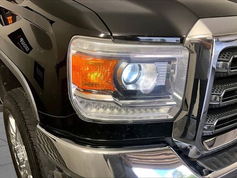 Used 2018 GMC Sierra 2500 SLT AWD/4WD image 27