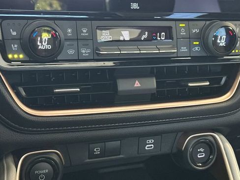 Certified 2026 Toyota Grand Highlander AWD Hybrid image 26