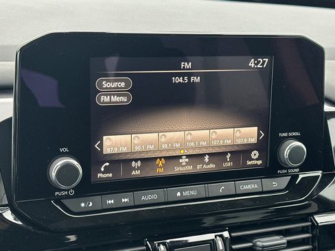 New 2025 Nissan Pathfinder SV image 19