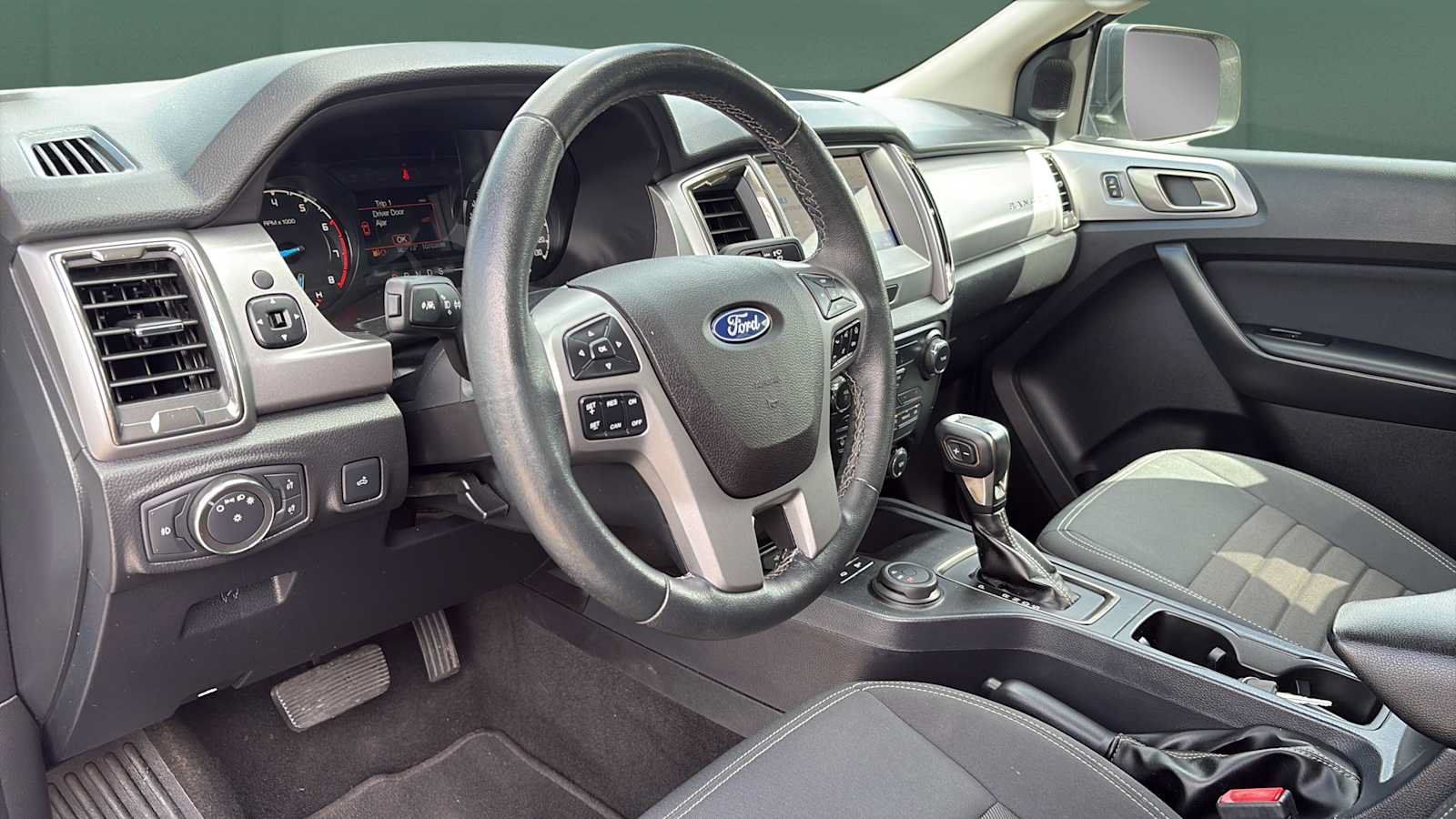 Used 2021 Ford Ranger XLT w/ Equipment Group 301A Mid AWD/4WD image 18