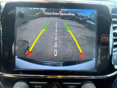 Used 2019 Jeep Grand Cherokee High Altitude AWD/4WD image 21